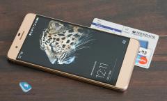 Review of a good, but too expensive phablet