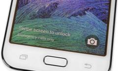 Smartphone Samsung J1: customer reviews, specifications